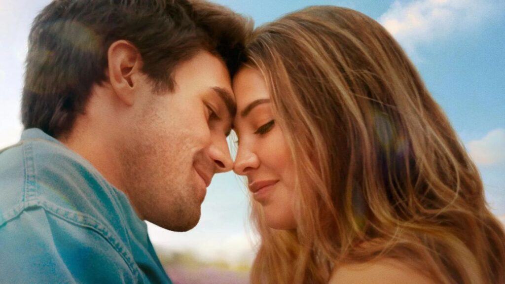 Vi e amei: o romance com Madelyn Cline e KJ Apa que vai derreter corações O Mapa que Me Leva Até Você