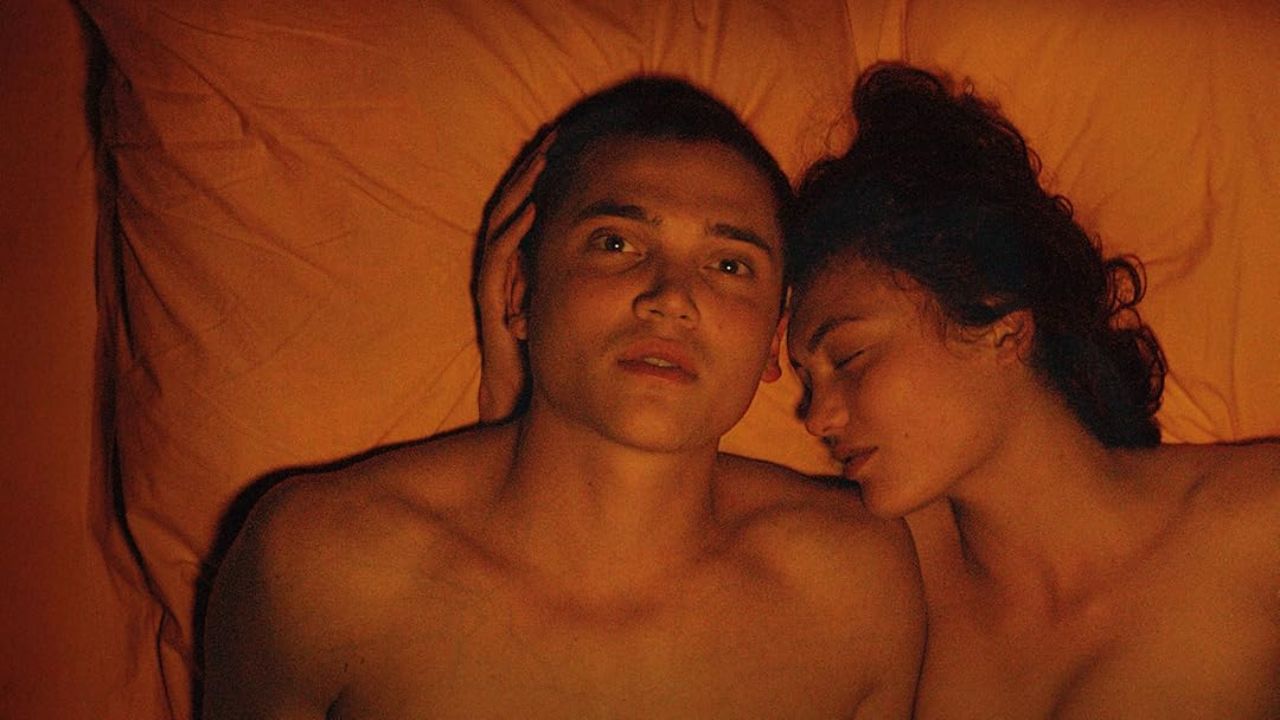 Love (2015) Love (2015)