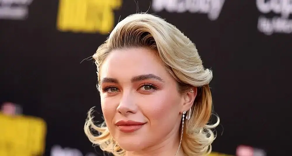 Paramount adquire direitos de A Biblioteca da Meia-Noite com Florence Pugh após disputa em Cannes