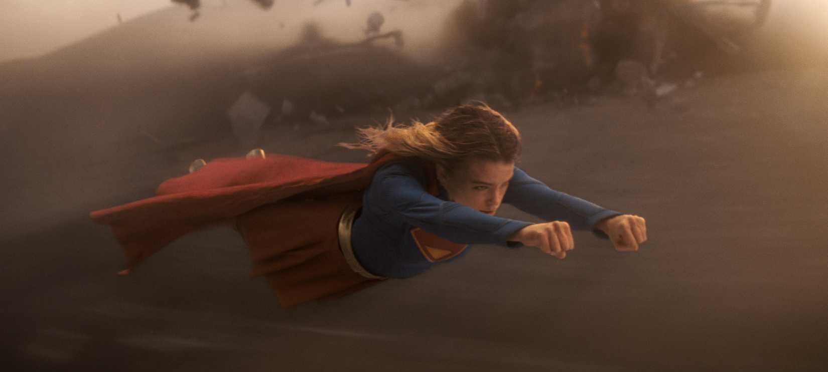 Análise de Supergirl (2026): Mais de 50 Easter Eggs e Referências ao Universo DC