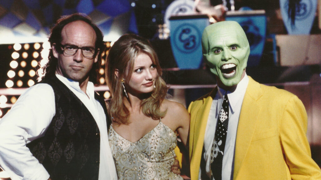 Chuck Russell, diretor de The Mask e The Blob, morre aos 74 anos Chuck Russell, diretor de The Mask e The Blob, morre aos 74 anos