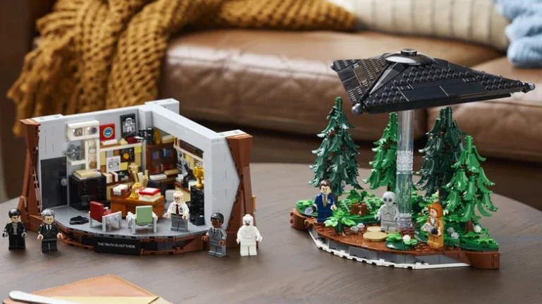 I want to believe in The X-Files LEGO set