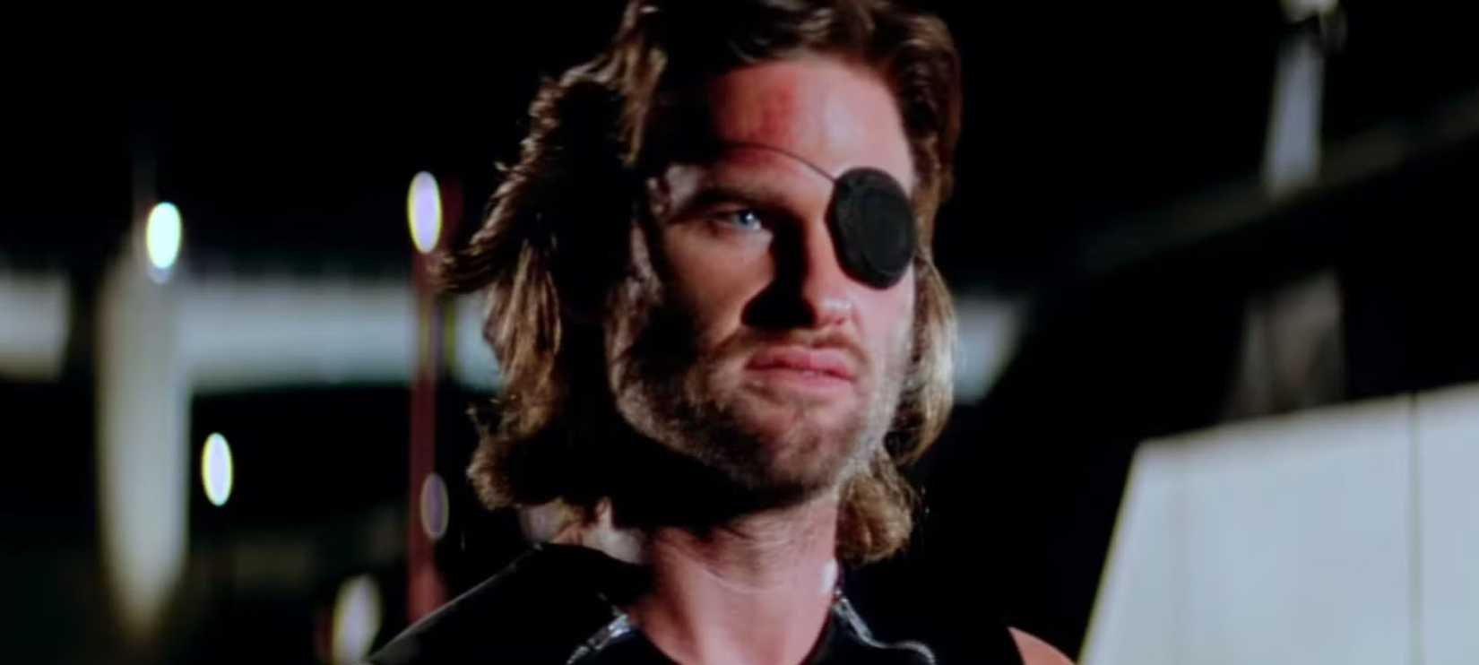 Como “Escape From New York” Predisse Um Futuro de Monitoramento e Desconfiança