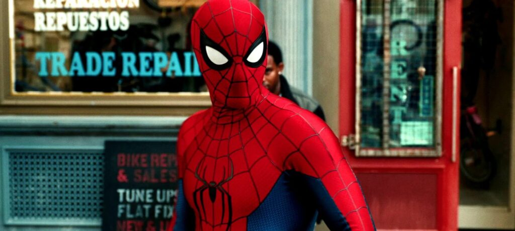 J.K. Simmons revela que nunca conheceu Tom Holland na vida
