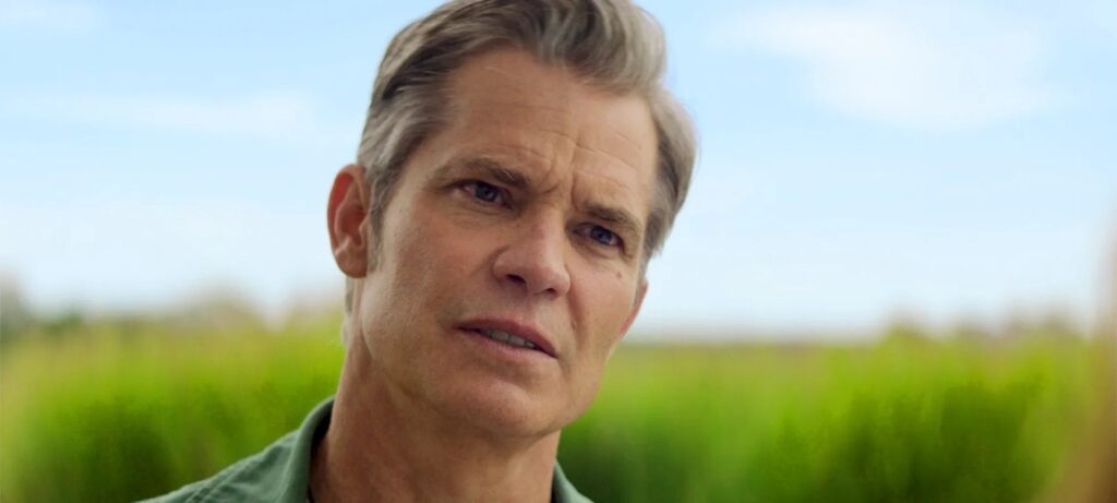 Série com Timothy Olyphant baseada em best-seller conquista audiência no Peacock