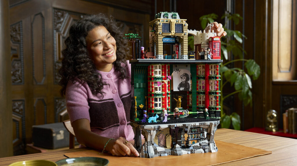 LEGO celebra 25 anos de Harry Potter com enorme conjunto do Ministério da Magia LEGO celebra 25 anos de Harry Potter com enorme conjunto do Ministério da Magia