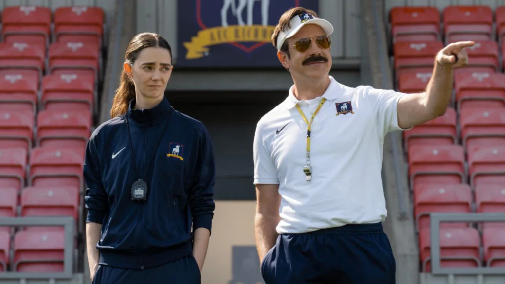 Ted Lasso: review da 4ª temporada aponta jogadas desequilibradas que atrapalham o plano da série
