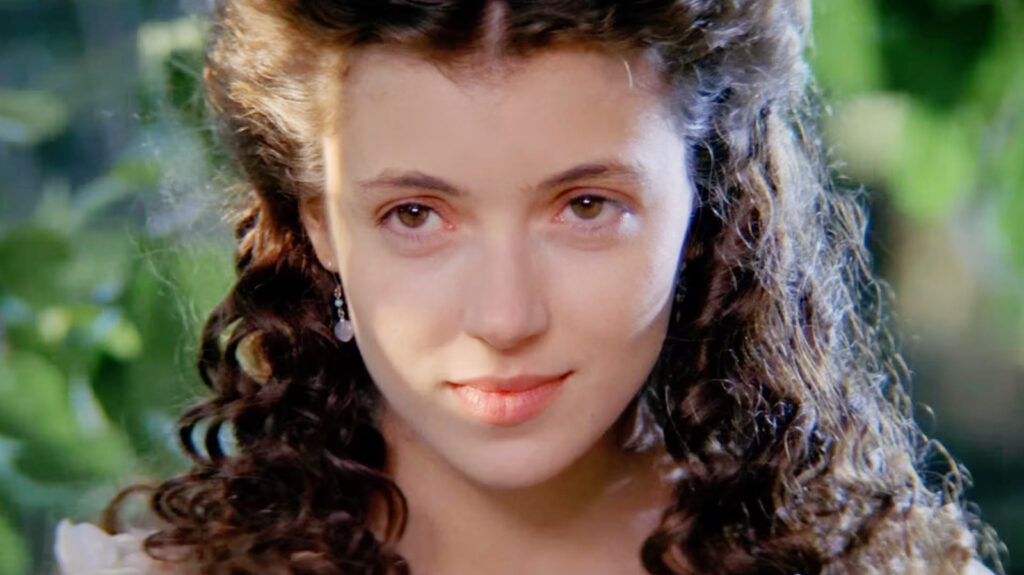 Tim Curry brilha como vilão icônico em Legend, um dos melhores filmes de fantasia dos anos 80 Tim Curry brilha como vilão icônico em Legend, um dos melhores filmes de fantasia dos anos 80