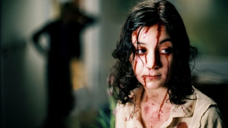 4 Let The Right One In (2008)