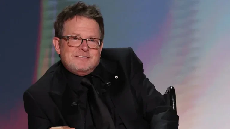 BEST: Michael J. Fox accepts the Bob Hope Humanitarian Award