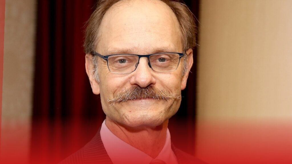 David Hyde Pierce vai estrelar nova sitcom em desenvolvimento na NBC