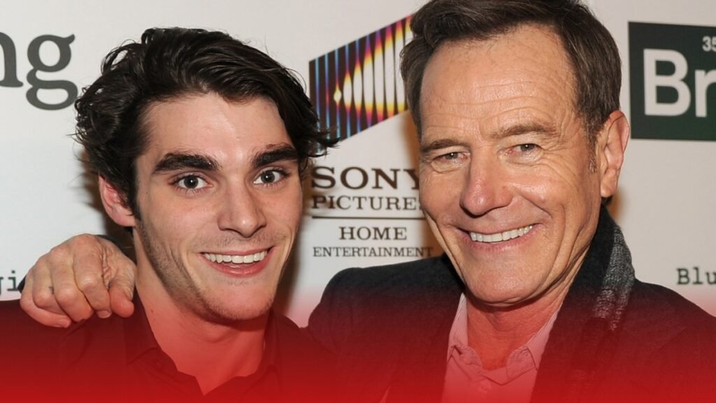 Bryan Cranston presta homenagem a RJ Mitte após sua morte e emociona fãs