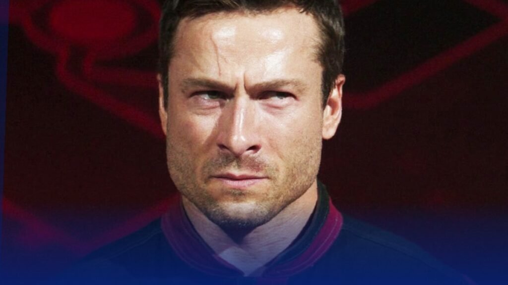Glen Powell explica por que adaptação de Stephen King teve baixo impacto nas bilheterias